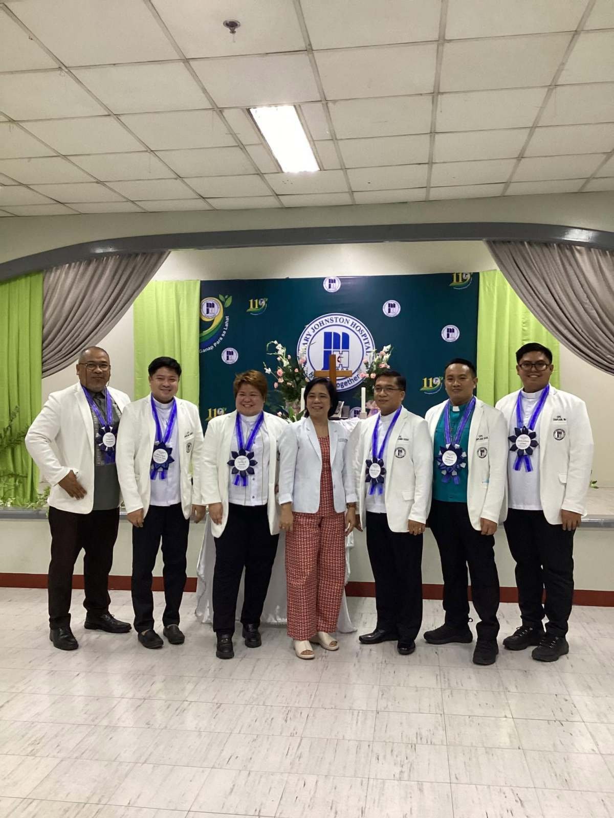 Mary Johnston Hospital Clinical Pastoral Education trainees at their sending-forth ceremony